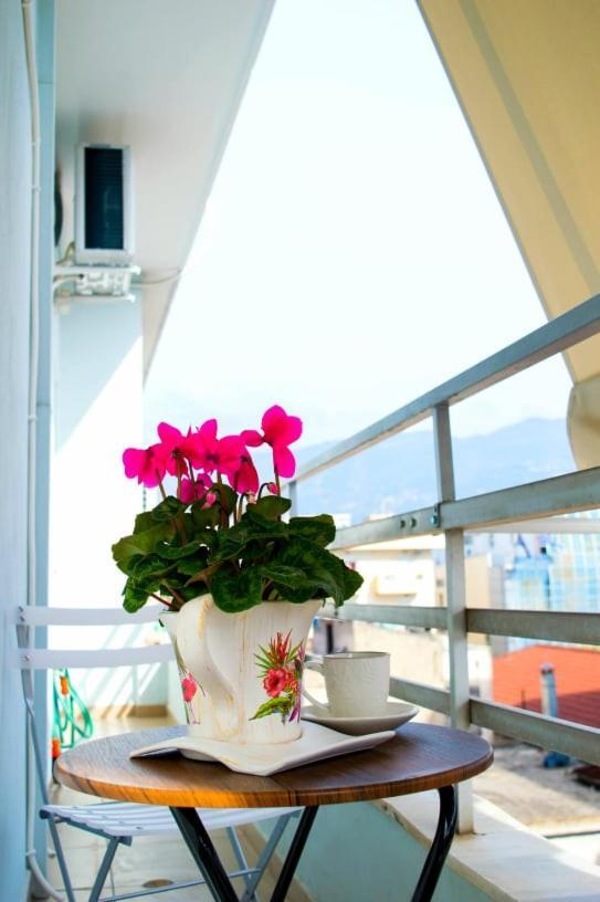 Sunny Central Luxury Apartment Vólosz Kültér fotó